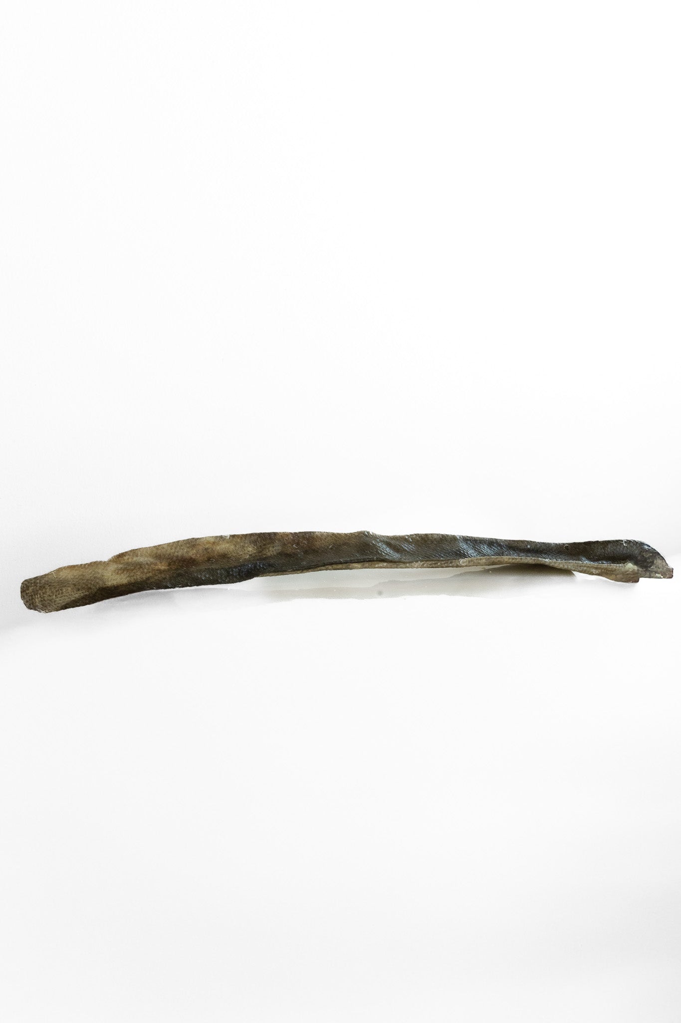 Air Dried Salmon Skin 4-6"